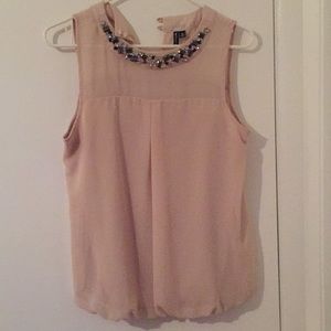 Blousy sleeveless top with beading